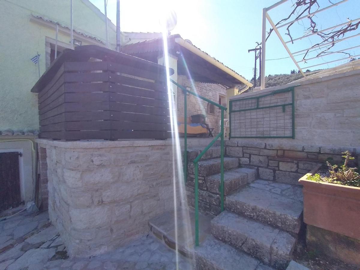 Stonemakers Hide Villa Karyotikon Luaran gambar